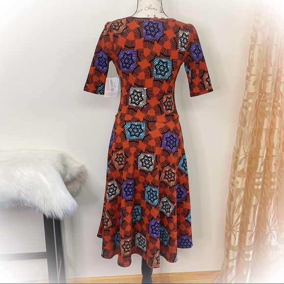 💕New with Tag Lularoe Nicole Dress💕 - Picture 6 of 14